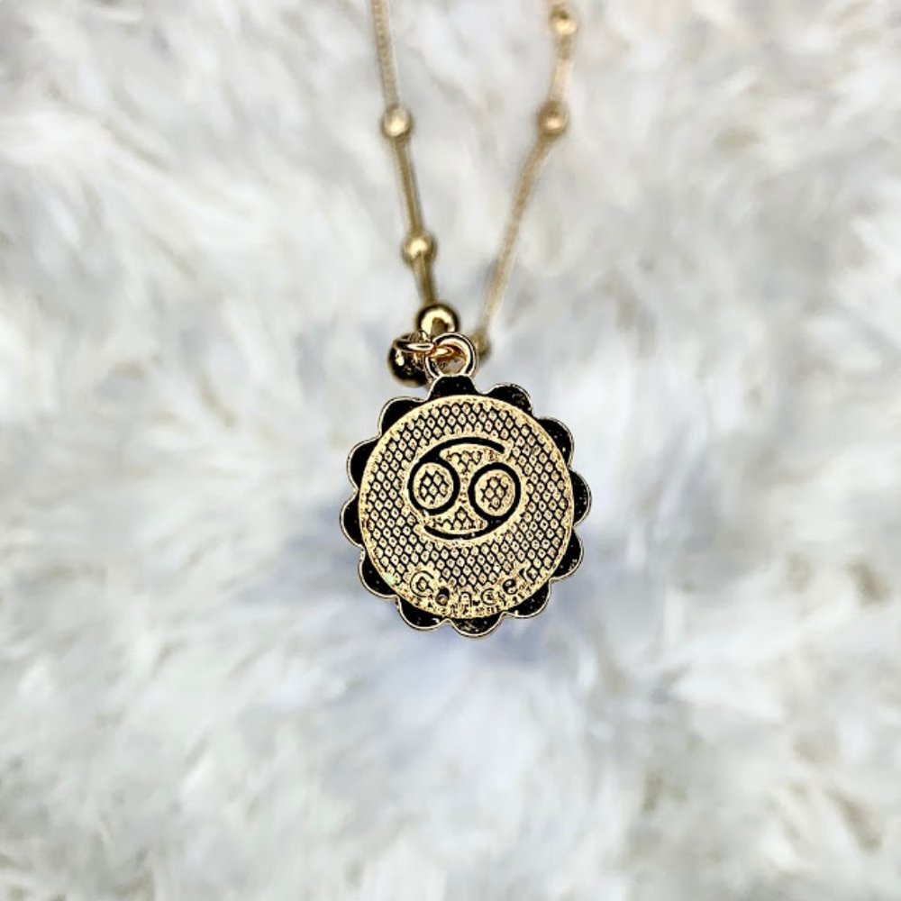 Cancer or Capricorn Necklaces ♑♋